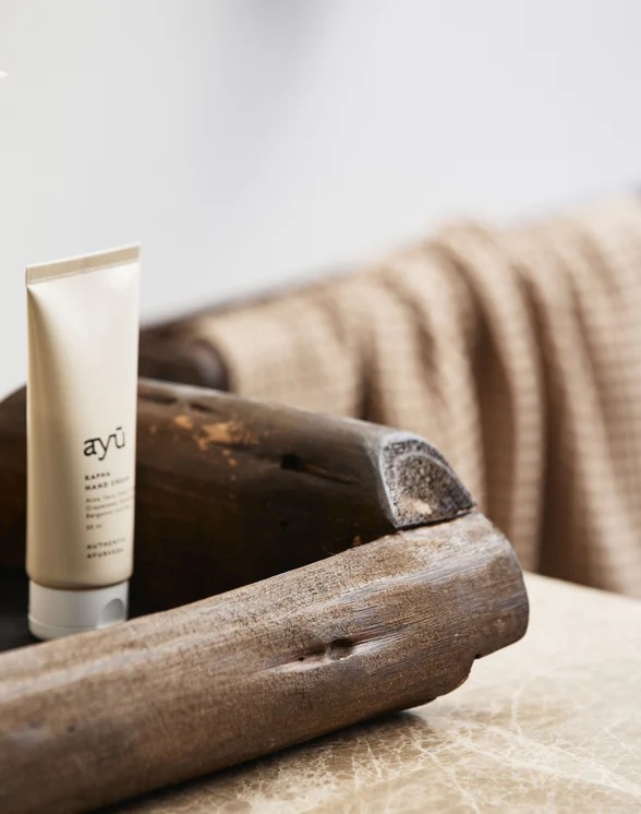 Tálca 'Condo' - Újrahasznosított fa