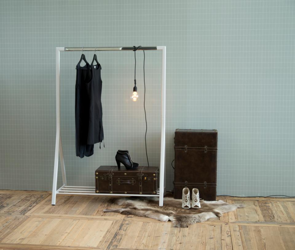 Ruhafogó 'Alzira' - Fehér