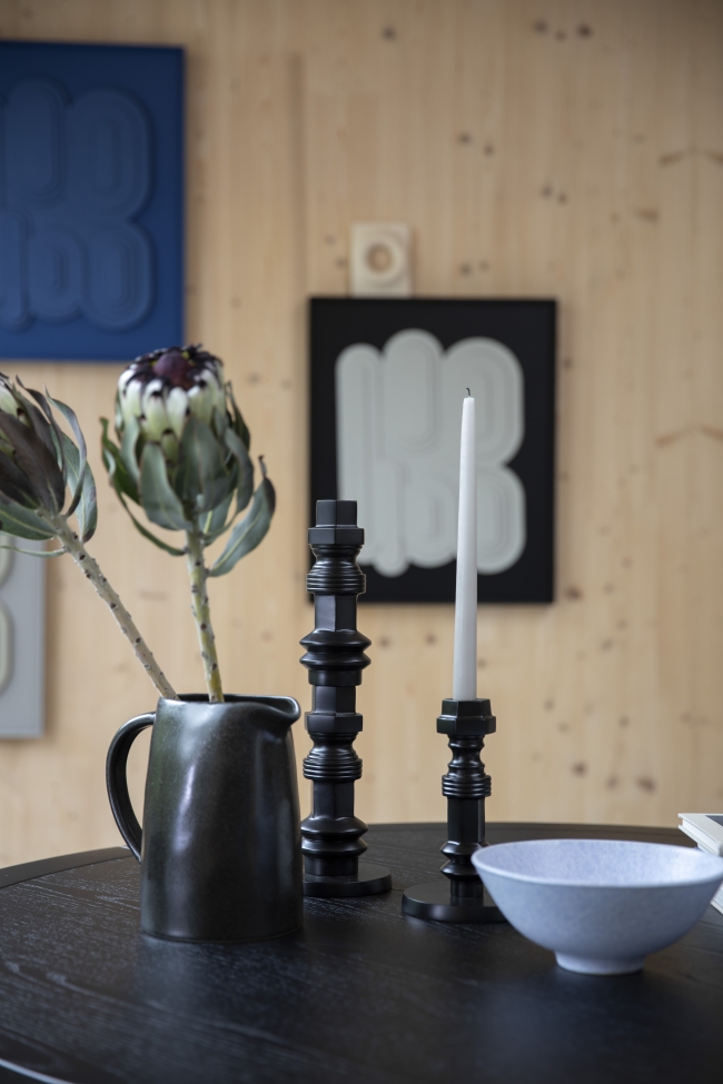 Gyertya tartó 'Totem' - Fekete