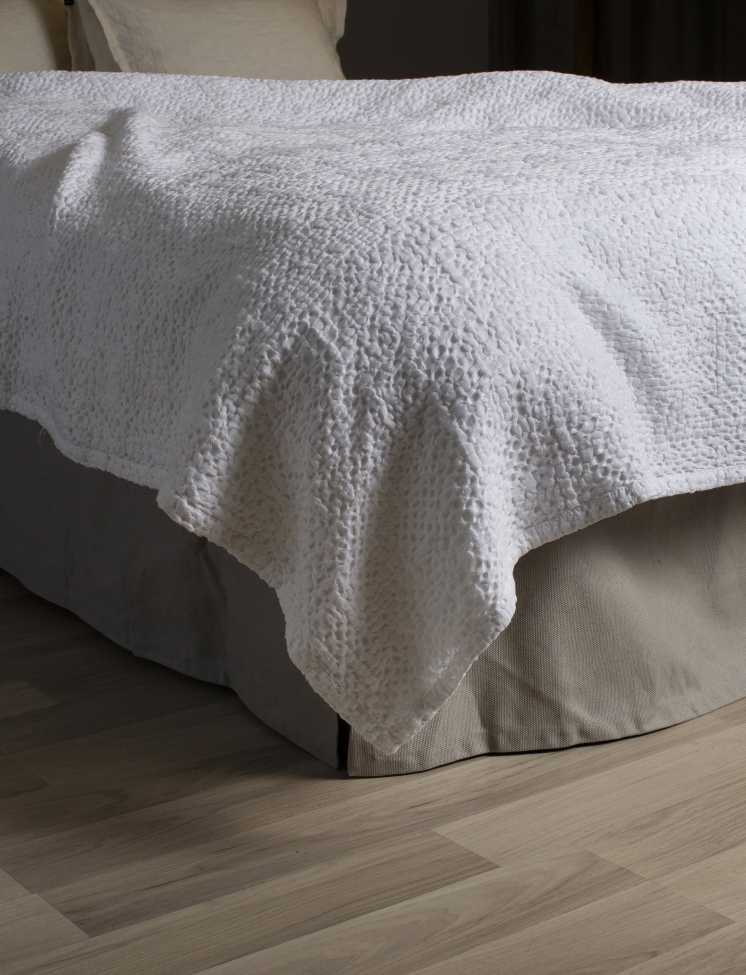 Terítő 'Dani' 260x260 - Fehér