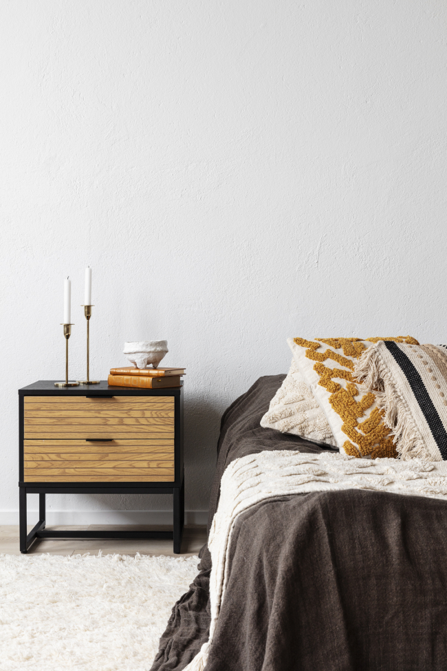 Éjjeliszekrény 'Line' - Tölgy/Fekete