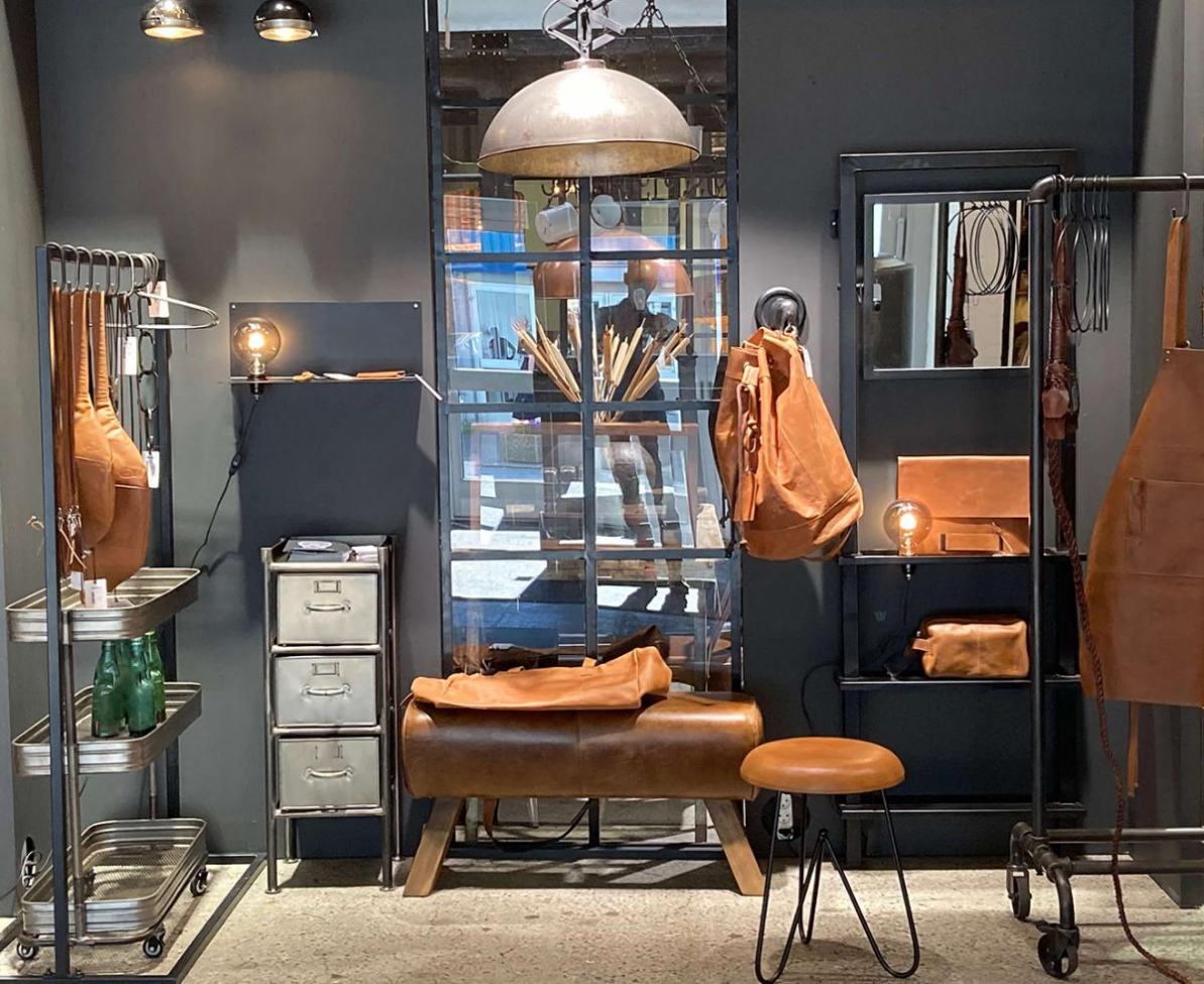 Vintage szekrény 'Saga'