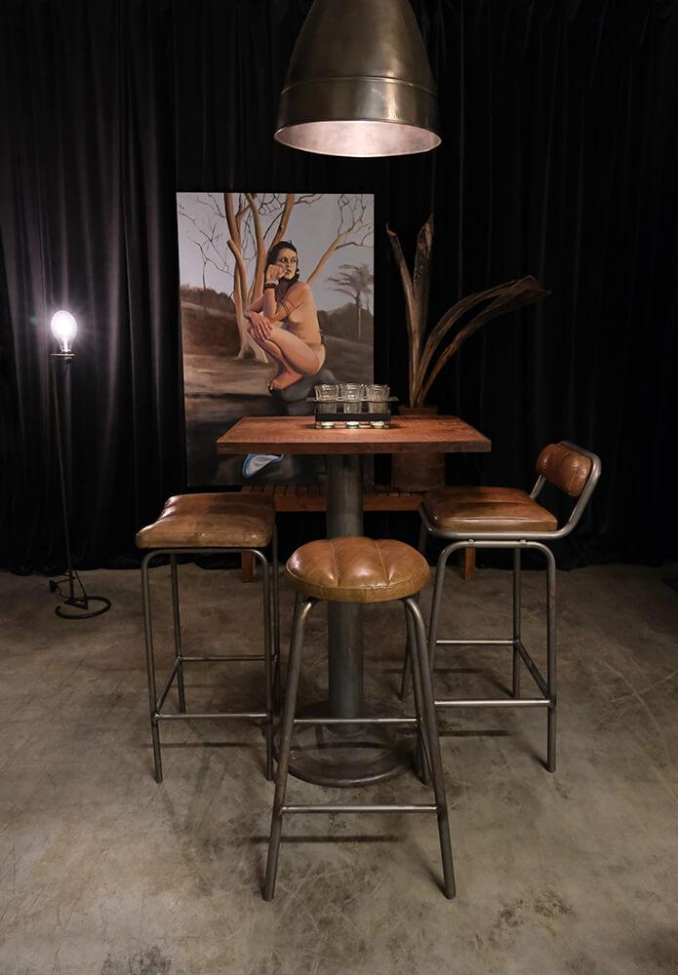 Barstool háttámlával 'Brooke' - Bőr